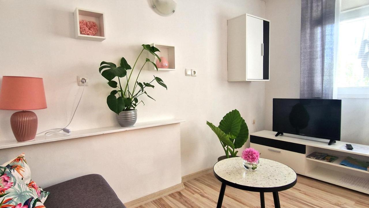 Apartment Jagoda Krk Town Exteriör bild