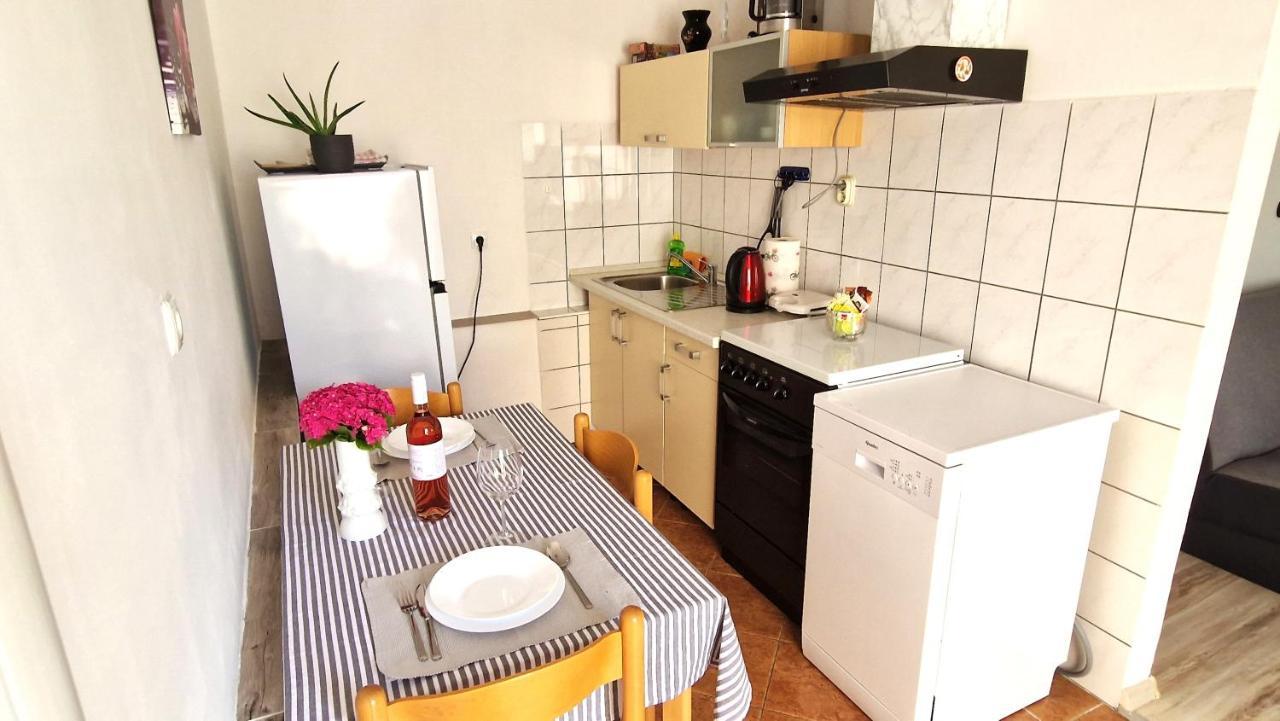 Apartment Jagoda Krk Town Exteriör bild